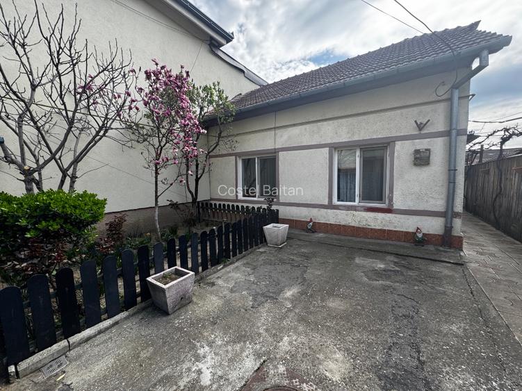 Proprietar vând sau schimb casa 3 camere  - 2
