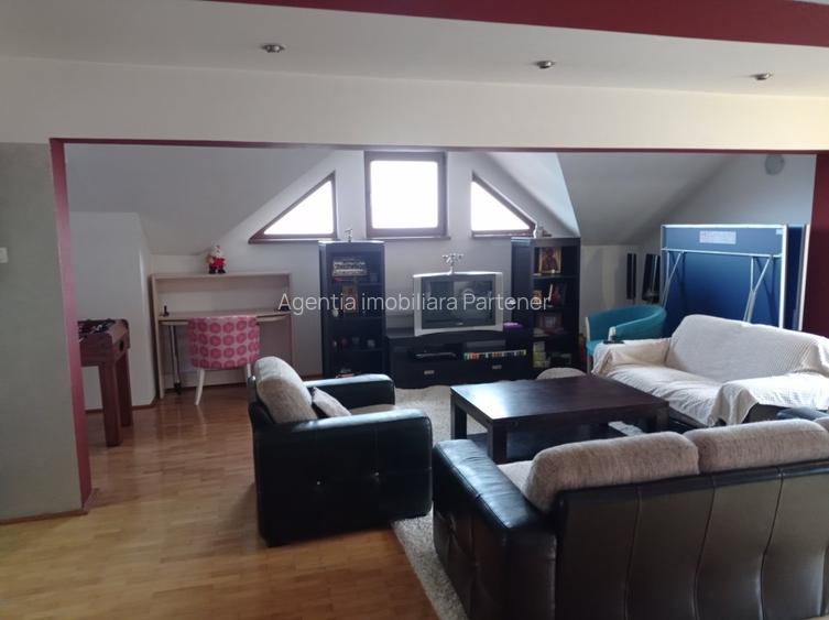 casa / vila Craiovei , RENOVATA /mobilata/utilata ,finisaje superioare - 35