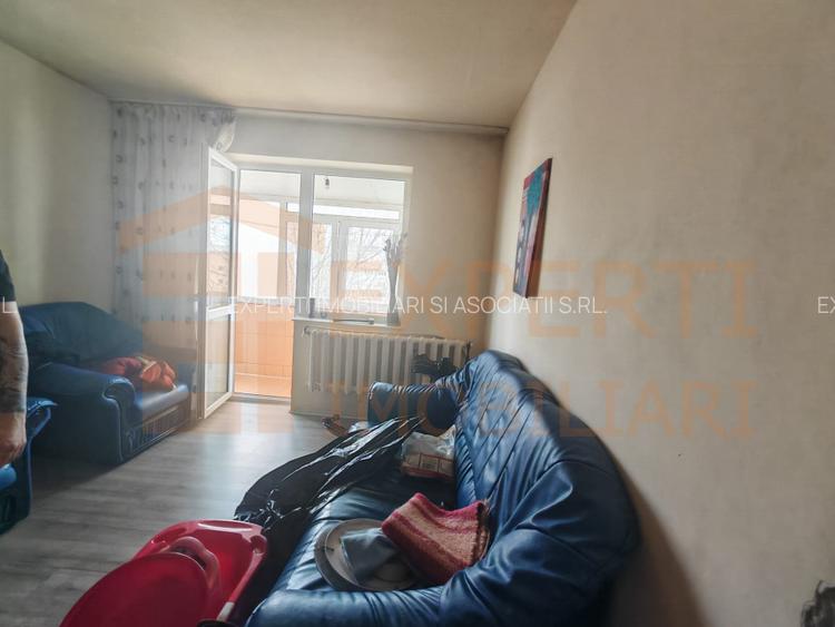 Apartament 2 camere situat in zona Abator - Far - 12