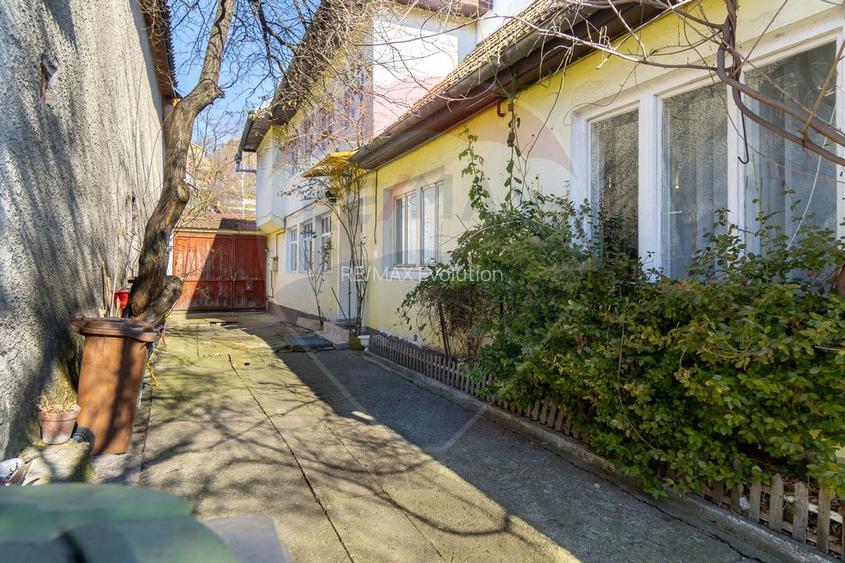 Refugiu în inima Transilvaniei – Casă săsească cu 5 camere în Rupea - 20