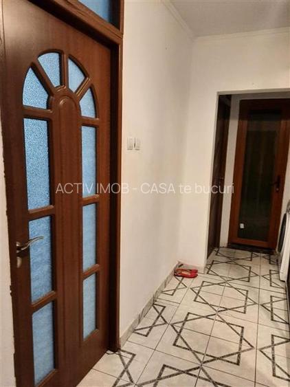 2 camere - Str. Motoc - Sebastian - 13 Septembrie - 7