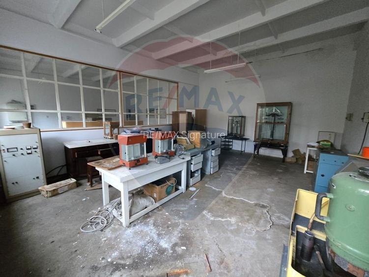 INCHIRIERE Spații de birouri si multifunctional de 1750 mp - 12