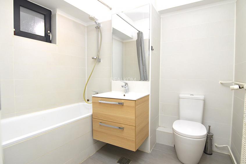 VANZARE APARTAMENT 3 CAMERE UNIRII – RADU VODA - 18