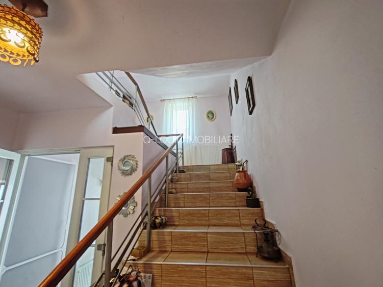 Casa 4 camere la intrare SACELE - 7