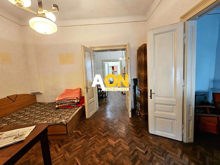 Casa 5 camere, 2 bai, 490 mp teren, Centru, pretabila pentru birouri - 17