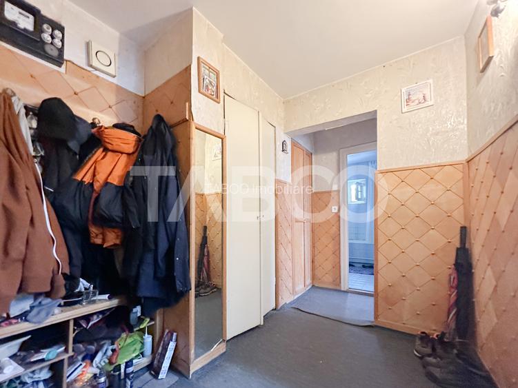 De vanzare apartament cu 2 camere decomandate zona Interservisan - 5