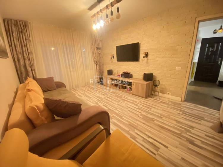 4 Camere-Decomandat- Salaj - 2