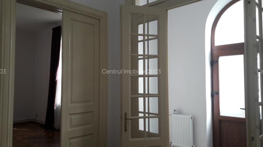 Dorobanti, ASE, parter inalt, vila, decomandat, birouri, media, IT, arhitectura - 7