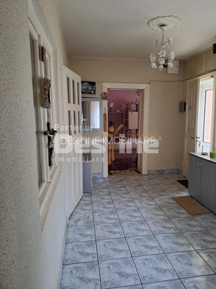 CASA DE VANZARE IN HD - 9