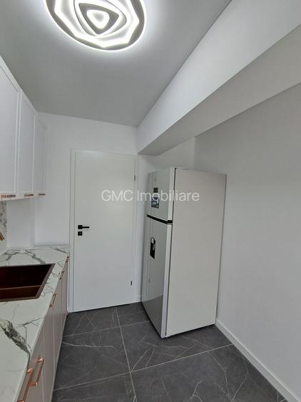 Prima inchiriere 3 camere+ parcare subterana , bloc nou S31 - 11