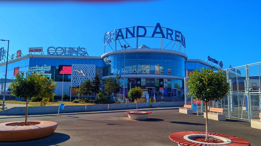 Apartament decomandat cu 2 camere, zona Mall Grand Arena, Sector 4 - 8