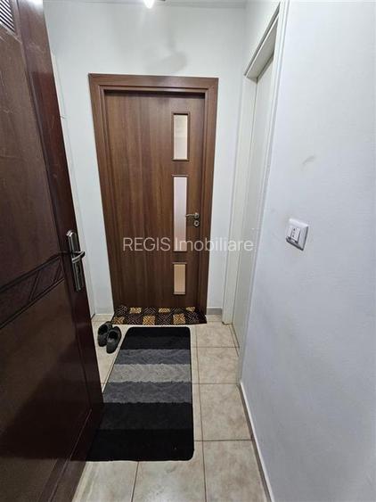 Garsoniera mobilata si utilata ASTRA - 13