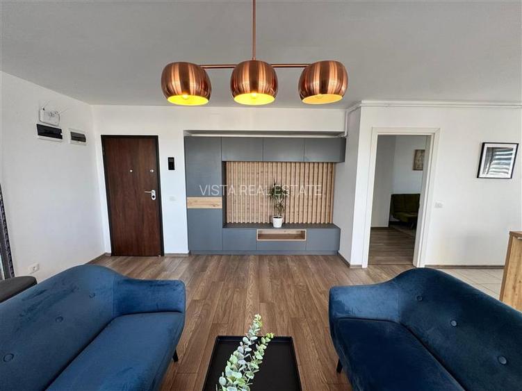 Apartament 3 camere, terasa 47 mp, zona Tractorul, Brasov - 3