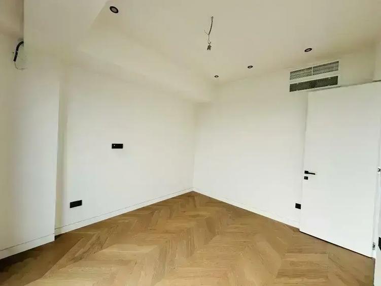 2 camere luminoase cu balcon, Fabrica de Gluzoza, etaj 9