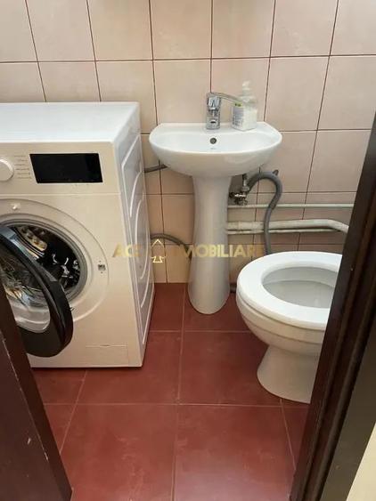 3 Camere de inchiriat | 1 Decembrie 1918 | Metrou | Mobilat&Utilat |