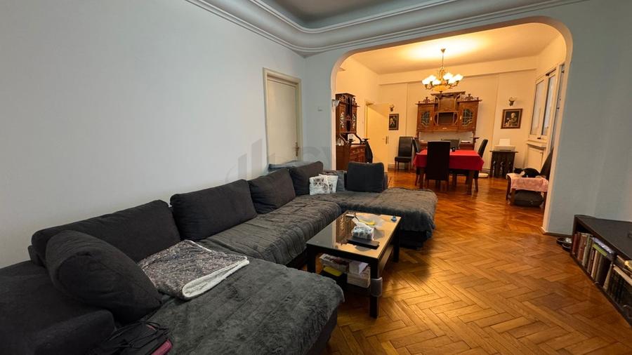 REA1027698 Apartament 3 camere I Universitate