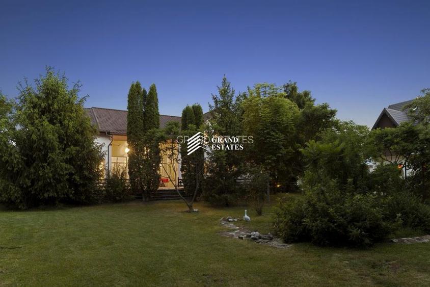 Vila deosebita | Vedere la lac | Teren 2800 mp | Langa Paradisul Verde  - 17