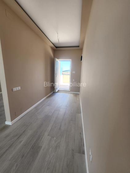 Apartament tip Penthouse, 3 camere, 81 mp, terasa 100 mp, Zona Cetatii - 7