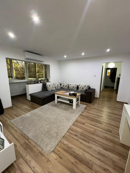 Apartament cu 3 camere mobilat si utilat-etaj 2-mobilat si utilat-zona Lipovei - 2