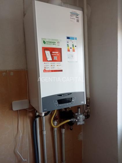 Apartament decomandat Piata Centrala - 2