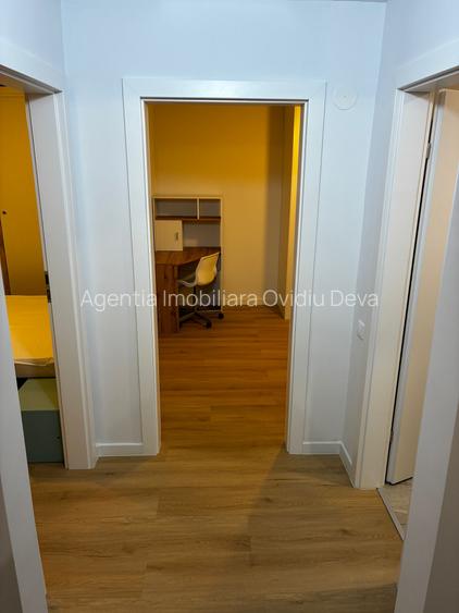 Vand sau inchiriez proprietate in Deva, Santuhalm compusa din 4 case insiruite - 8