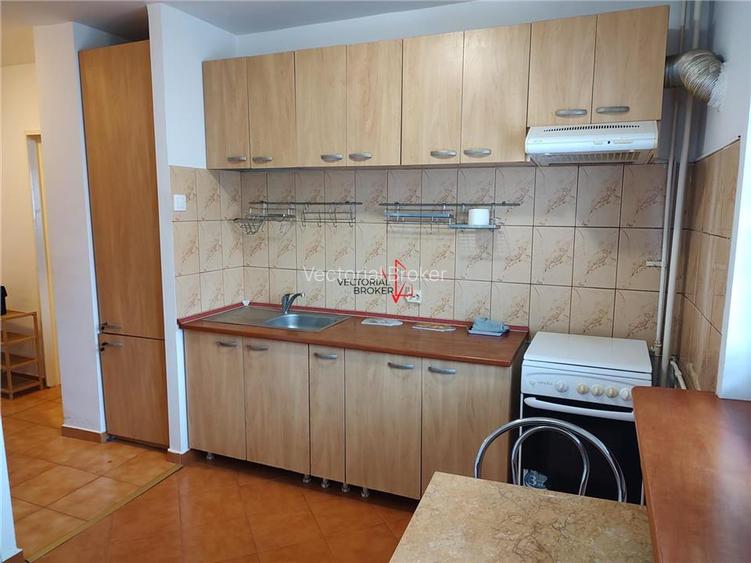 Garsoniera Dristor Metrou Bloc Mixt  Constructie 1986 Mobilata si Utilata 42MP - 11