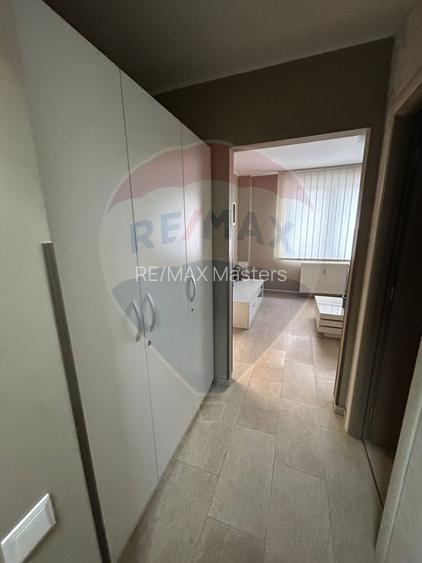 Cabinet medical de închiriat - 10