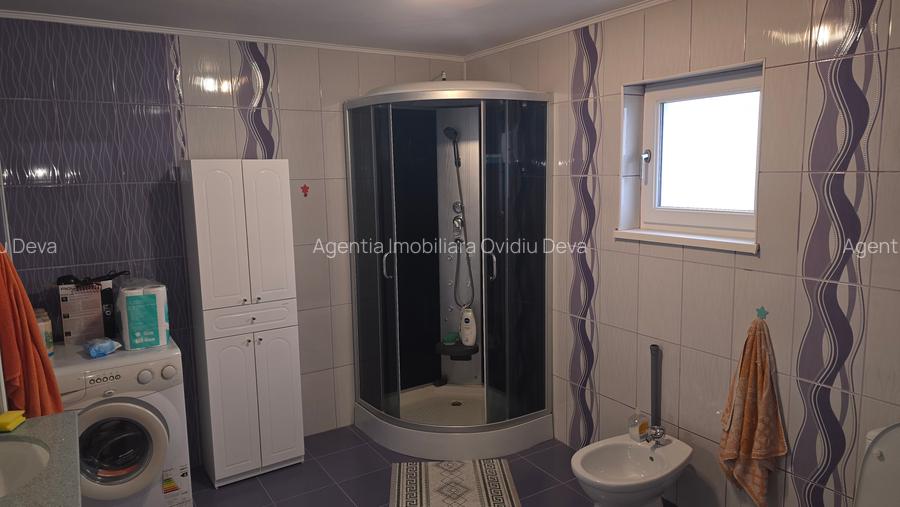 Vand casa in Deva, zona Garii (Peste Linia Ferata), P+E, din anul 2010 - 9