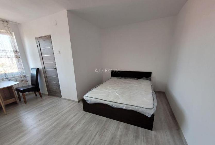 Garsoniera 1 Decembrie 1918 30 Mp Bloc 1975 Reabilitat - 2