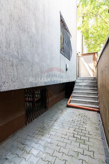 Apartament de vanzare cu 4 camere în Bucurestii Noi, metrou, parc - 23