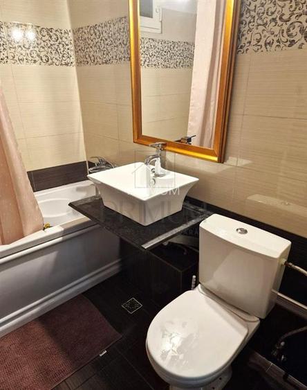 DACIA - 3 CAM - CENTRALA - BOXA - LUMINOS - ZONA EXECELENTA- - 10