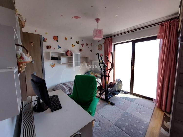 Casa visurilor tale în Florești, in aproprierea strazii Avram Iancu. - 20