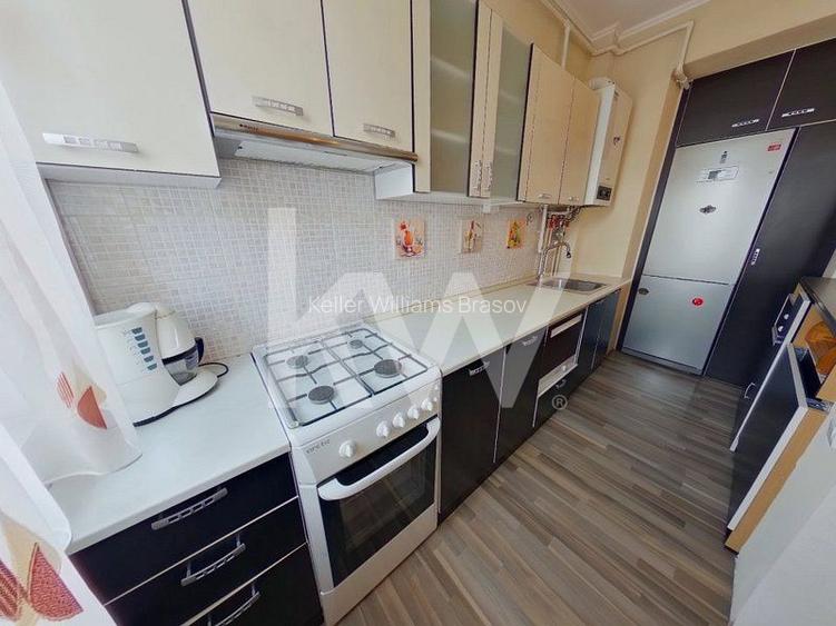 Apartament cochet in vila cu parcare privata. - 3