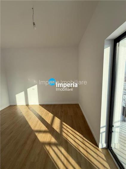 Vila Moderna, P+E, 400 teren, finisata,  asfalt, Valea Adanca Miroslava - 12