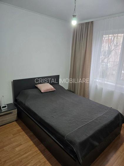 Apartamete 3 camere, decomandat, 2 bai. Zona Panselelor. - 3