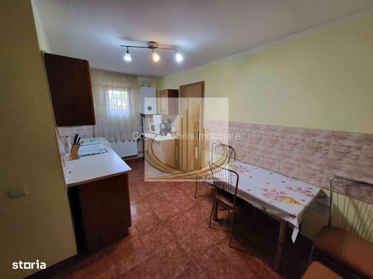 Casă spațioasă, versatilă – ideală pentru firmă sau locuință - 10