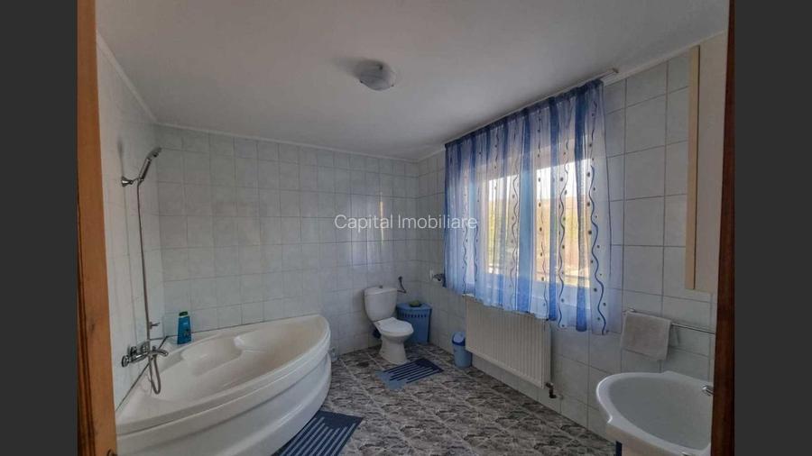 House for sale in Călinești, Argeș - 9