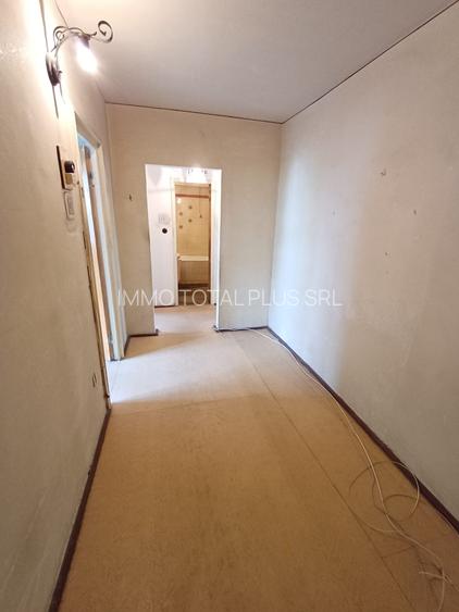 Vanzare 3 camere Dristor Baba Novac - 8
