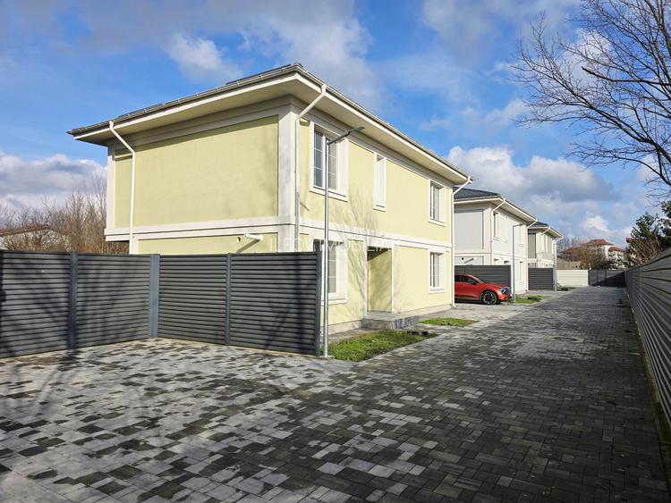 Casa single Otopeni Odaile 174mp, lot 272mp, gated community - 2