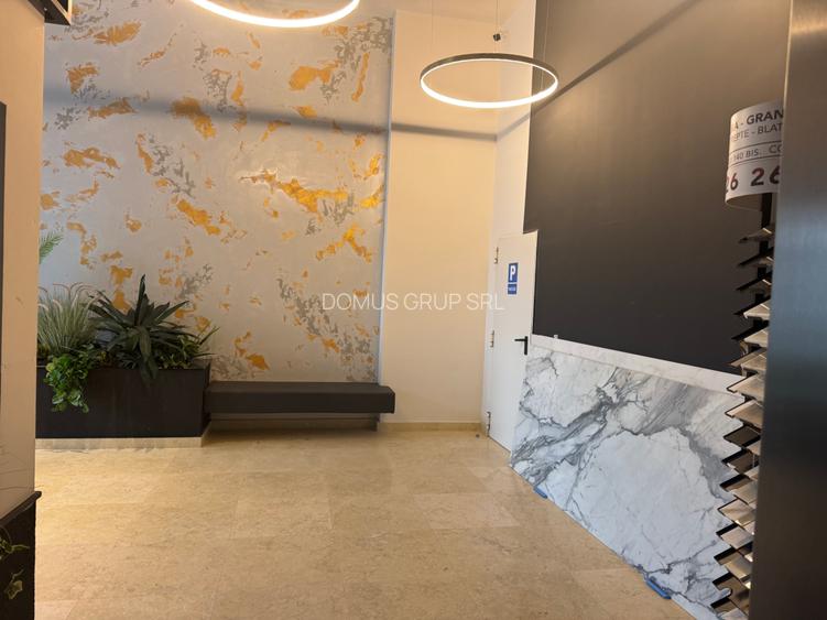 Vând apartament cu trei camere vedere superbă la mare - 19