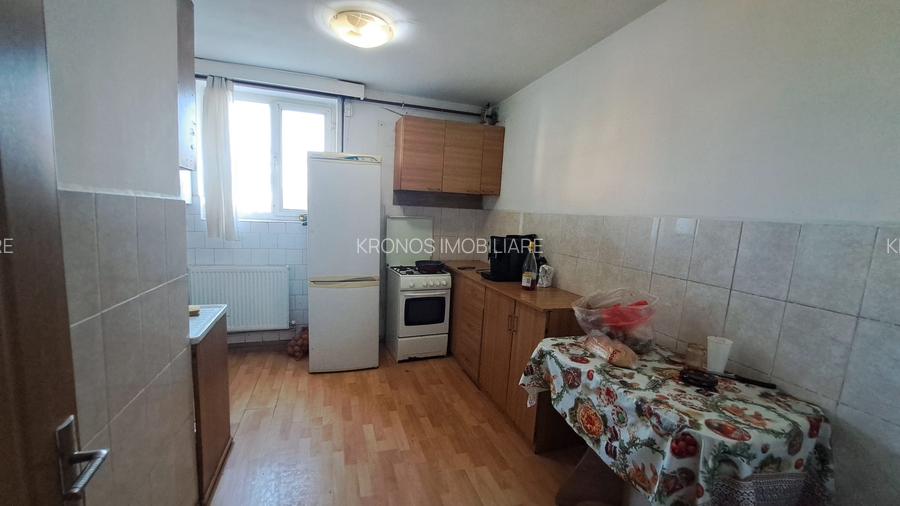 AGIGEA, 3 CAMERE DECOMANDAT 2 BAI, CENTRALA GAZ, 70 MP. PARCARE, BOXA - 23