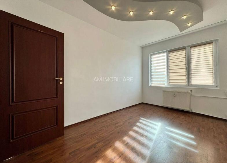 AP. 2 CAMERE DRISTOR, BUCATARIE INCHISA, METROU 2 MIN, COMISION 0% - 6