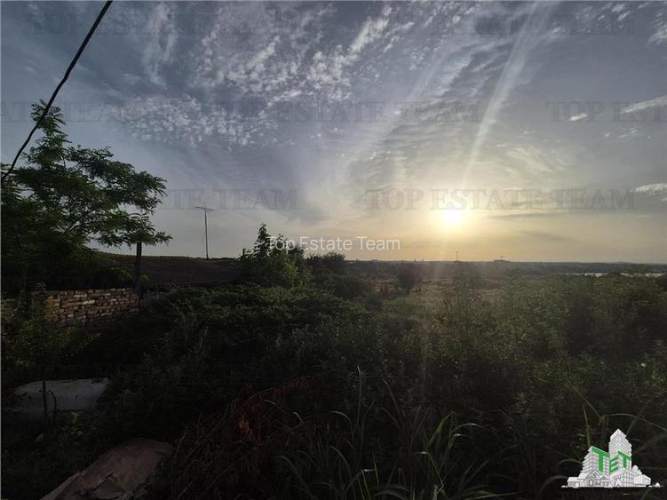 Teren intravilan Palazu Mare-zona linistita-vedere lac - 4