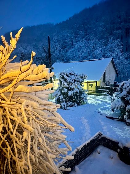 Case cu teren 1.254 mp – poziție excelentă, la 2 km de centrul Reșiței - 4