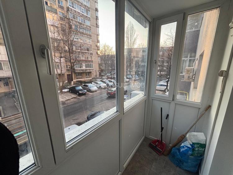 Apartament 3 Camere | Gorjului | Decomandat | 2 Bai | 2 Balcoane |Debara| Metrou - 13