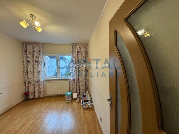 FARA COMISION! 3 camere, decomandat, ZONA BRD - 5