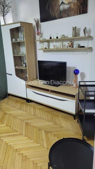 PROPRIERTAR INCHIRIEZ ap. 2 CAM, (parter inalt) str.ARMENEASCA colț cu Bd.CAROL - 2