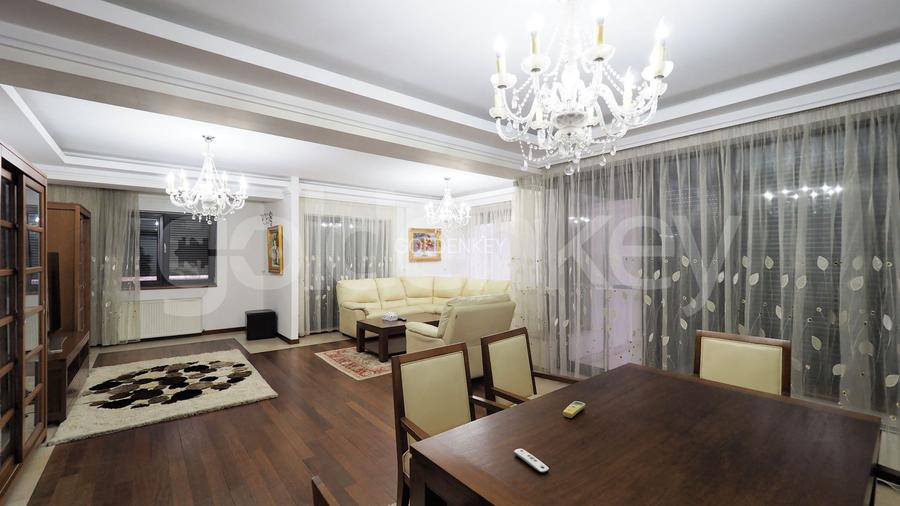 Vedere parc | Apartament spatios cu 4 camere, 3 bai | 240mpc - 4