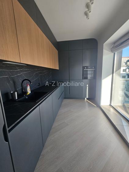 Inchiriere apartament  3 camere Cortina North - View Liber - 10