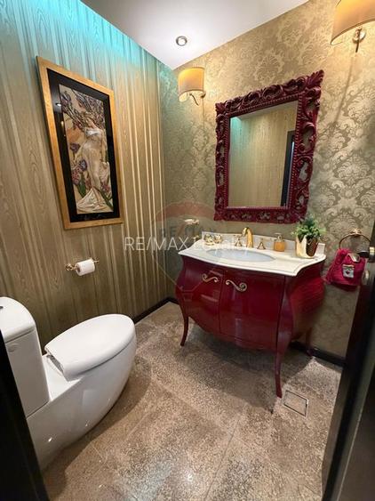 De vanzare Casă / Vilă cu 9 camere la lac cu piscina - 27